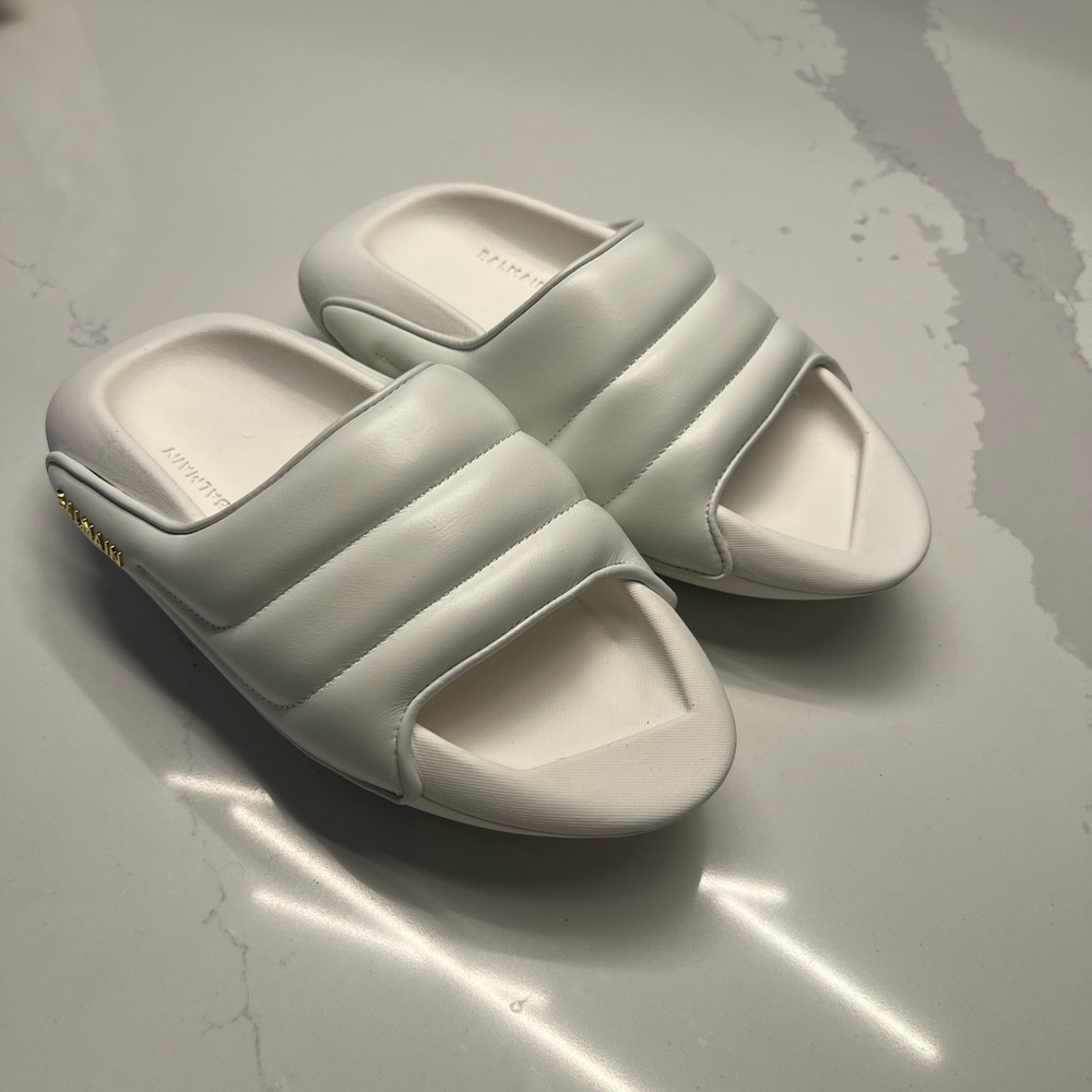 Balmain B-it slides